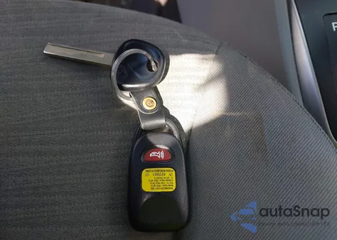 2016 Hyundai Accent Se z USA, uszkodzony, nr VIN KMHCT4AE4GU072369